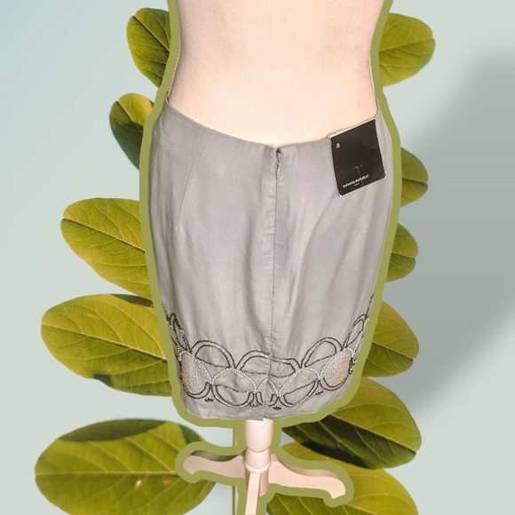 NWT Banana Republic Light Gray Ornate Beaded Bohemian Style Skirt Size 8 - Picture 10 of 14